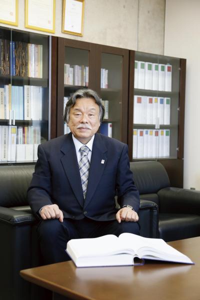 P03_学長.jpg