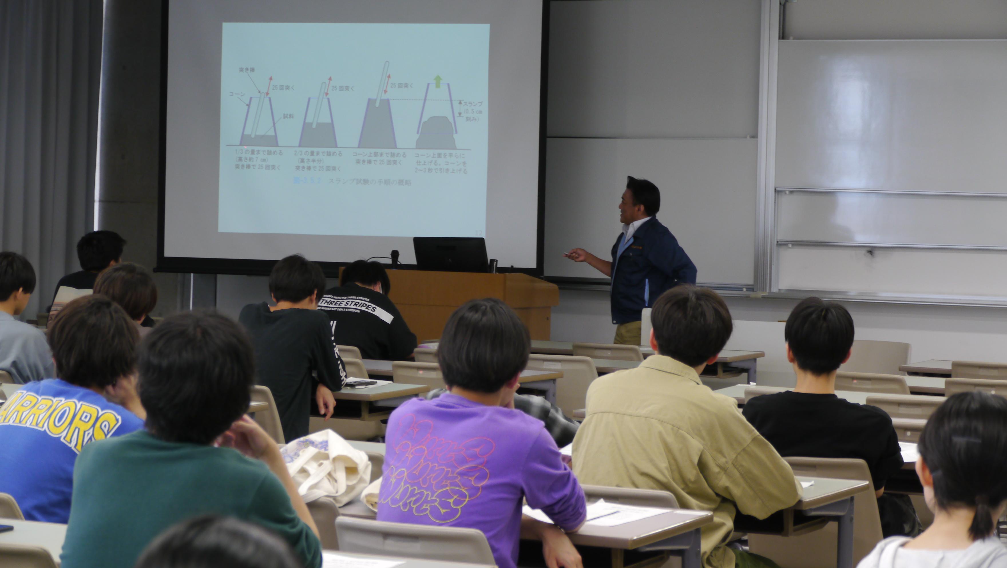 https://www.maebashi-it.ac.jp/department/cee/upload/9ae544d3d4b971a0d3223af31b436791fb1a95a4.JPG