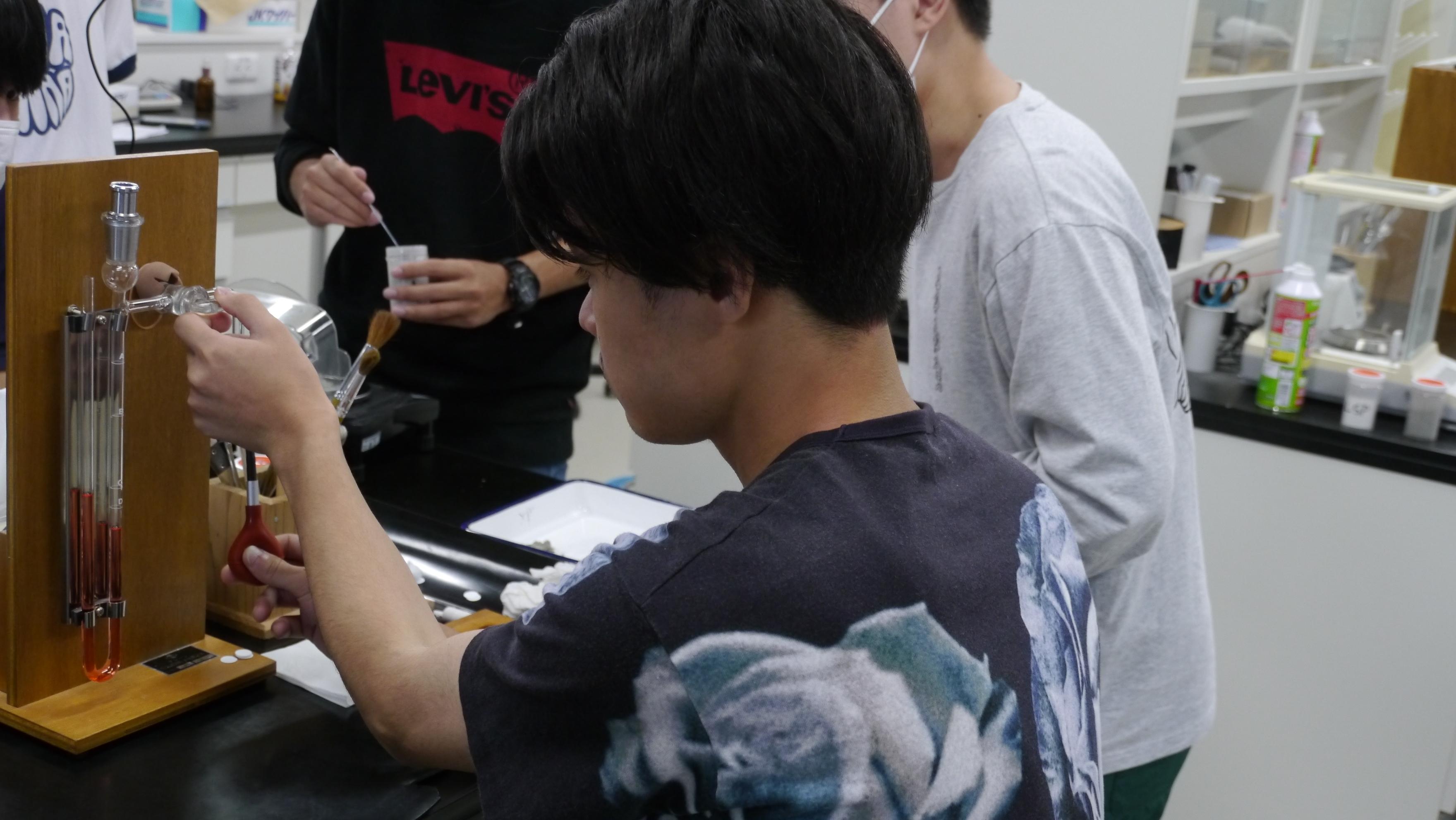 https://www.maebashi-it.ac.jp/department/gr01/upload/P1020886.JPG